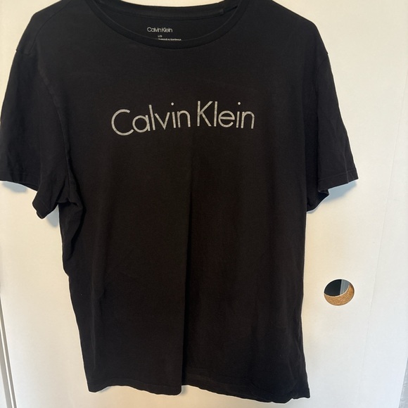 Calvin Klein Black Short Sleeve Tee - Picture 1 of 4